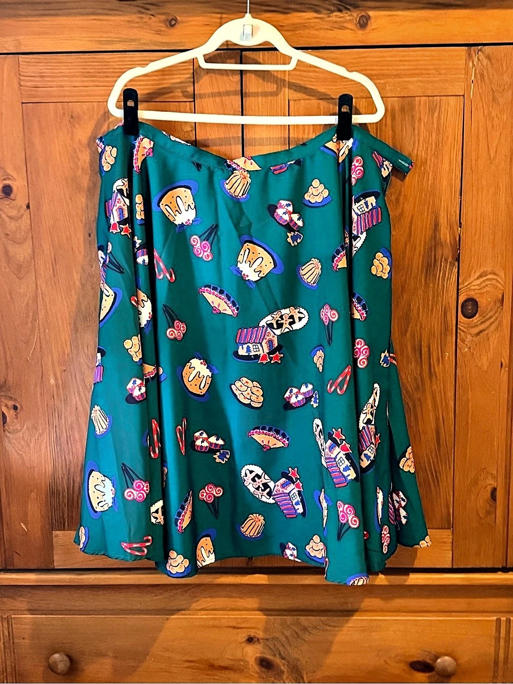MODCLOTH Holiday Christmas Dessert Midi Skirt Green Size 3X